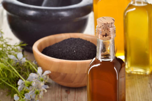 Bienfaits et vertus de l’huile de nigelle - Natura Force